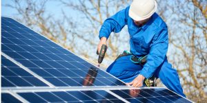 Installation Maintenance Panneaux Solaires Photovoltaïques à Tavaco